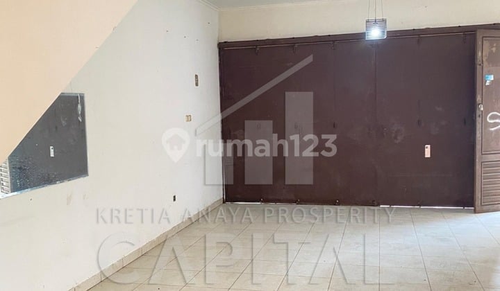 Ready-to-Occupy Shop House, Well-Maintained and Clean Building in Antapani