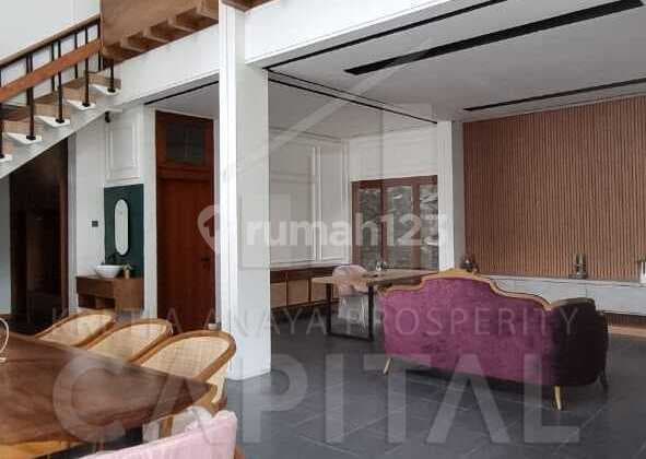 Rumah Antik Terawat 2 Lantai Full Furnished Hook Siap Huni di Gegerkalong Bandung