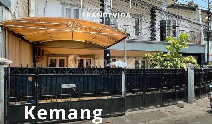 Bangunan 2 Lantai Lokasi Strategis Terawat Dan Siap Huni At Bangka