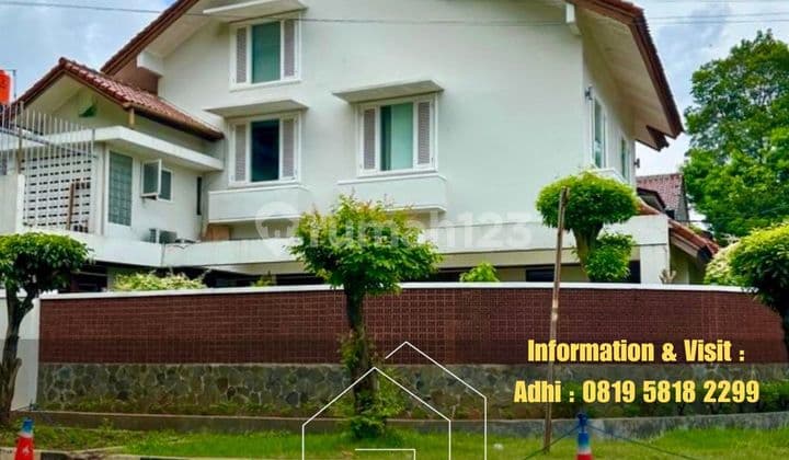 Prime Area Row Jalan Lebar Bangunan Bagus At Jl Birah Senopati Jakarta Selatan