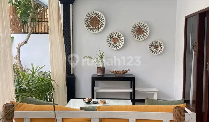 Rent - A nice villa in prime area Berawa, Canggu, Bali
