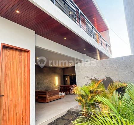 Villa For Sale - Brand New, Ready-To-Move-In Villa in Tabanan, Bali