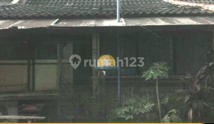Rumah Di Trembesi, Plamongan