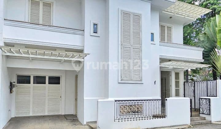 Di Jual Rumah 3,5 Lantai Di Kemang Barat