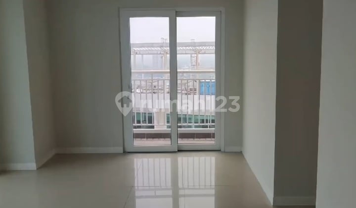 Apartement Metro Park Residence 3 BR Unfurnished Baru