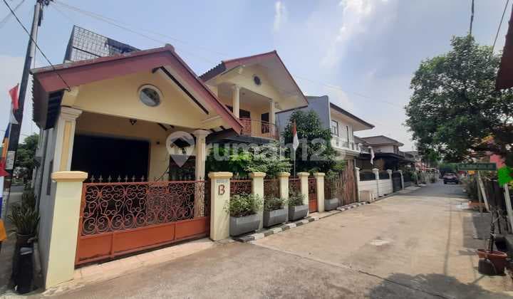 Rumah 2 Lantai Bagus di Pondok Gede, Dekat Jakarta Timur, Dan Lap. Golf
