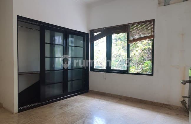 Disewakan Rumah, Siap Huni Bisa Tempat Tinggal.office