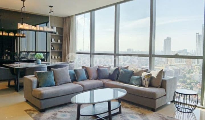 Luxuri Apartement Furnish