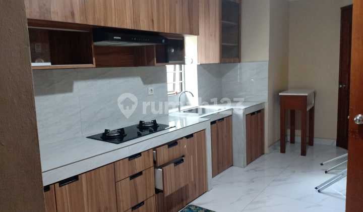 Sewa Apartemen Bagus dan Murah di Taman Kemayoran Condominium