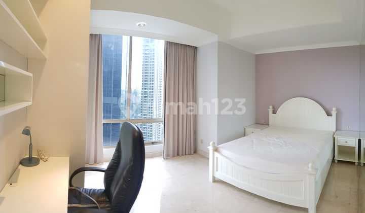 Disewa Apartemen Sudirman Mansion 3 bedroom