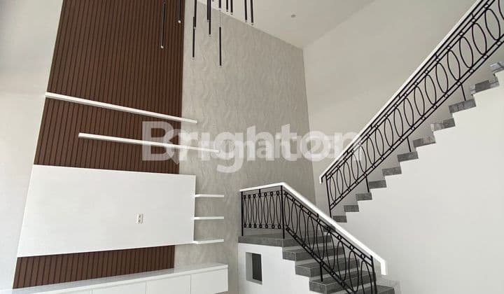 RUMAH MEWAH DENGAN VIEW ELITE DEKAT DENGAN RAYA MERR, KE JERAN, MULYOSARI, MULYOREJO, UNIV ITS