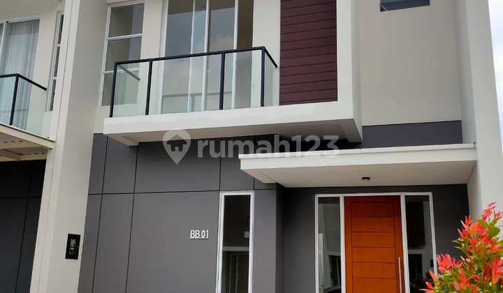 Rumah New Gress Konsep Minimalis Modern Hanya 1 Menit Menuju Airport Juanda, Fasilitas Terlengkap Dikelasnya