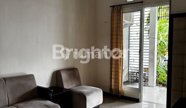 RUMAH FULL FURNISHED MINIMALIS MODERN SIAP HUNI DEKAT DENGAN RAYA MERR, KEPUTIH, MULYOSARI, WONOREJO