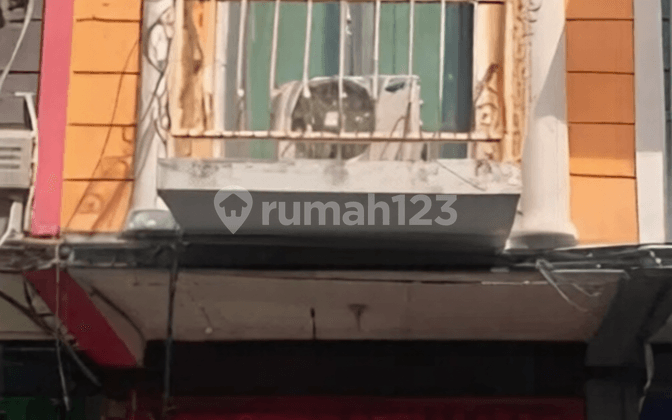 Minimalist Shop House Suitable for All Businesses in Favorite East Surabaya Area, Near Arif Rahman Hakim, Manyar, Merr, Kertajaya, Dharmahusada