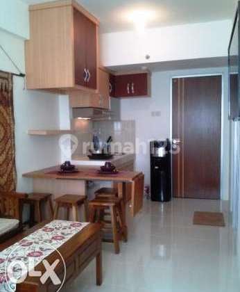 Apartemen 2 Br Furnished Siap Huni View Pool Selangkah ke Kampus Its dan Raya Merr