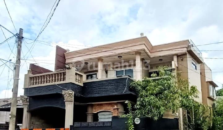 Dijual Rumah Posisi Hook Kondisi Bagus Area Karawaci Residence