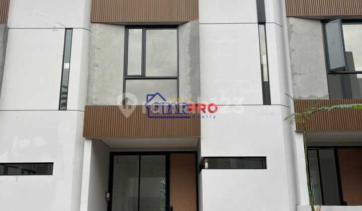 Di Jual Rumah 2 Lantai Lokasi Strategis Bebas Banjir di Depok