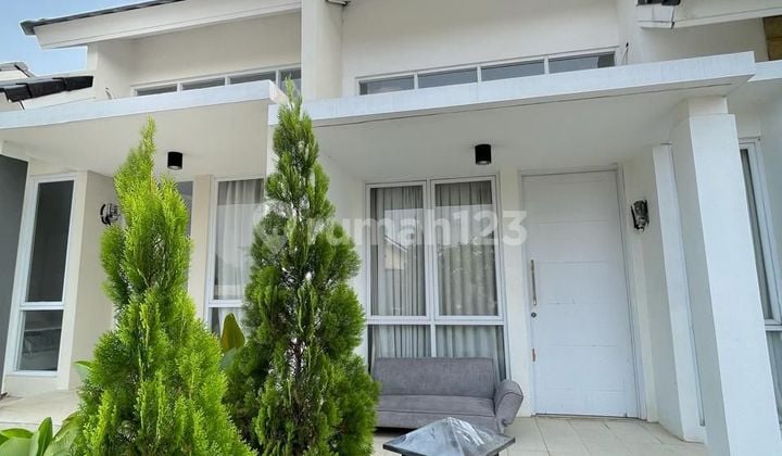 Di Jual Rumah Lokasi Strategis Bebas Banjir