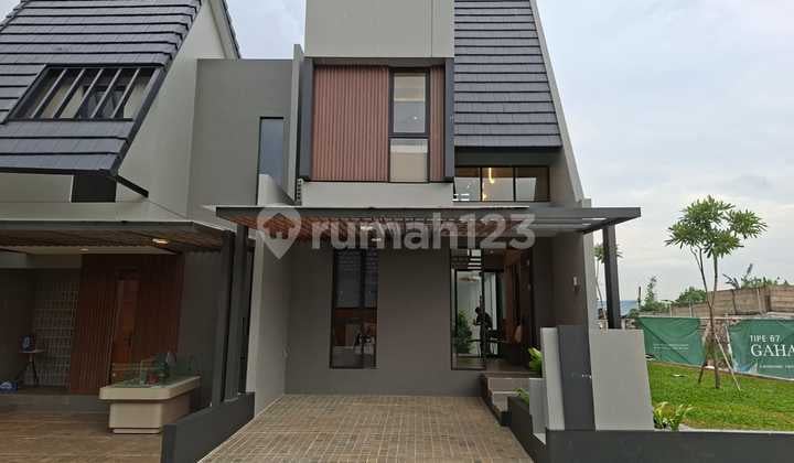 Di Jual Rumah Lokasi Strategis di Pamulang