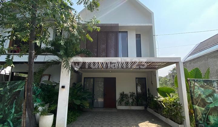 Di Jual Rumah Full Furnish Lokasi Strategis di Sawangan Depok