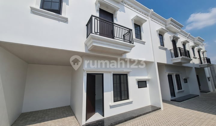 For Sale: Strategically Located House in Jagakarsa