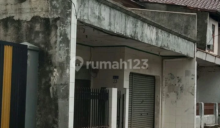 Di Jual Rumah 2 Stengah Lantai Duren Tiga Jakarta Selatan