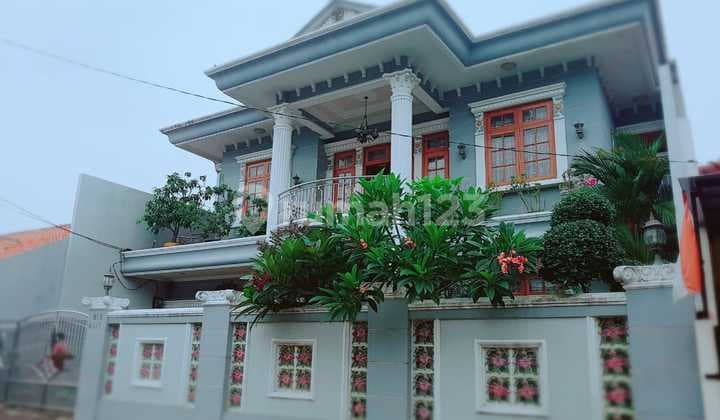 Rumah Mewah Classic Siap Huni di Larangan Ciledug, Tangerang