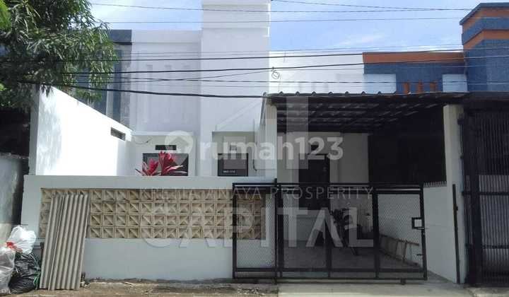 Rumah One Gate System Siap Huni Bikin Nyaman di De Marakesh Ciwastra