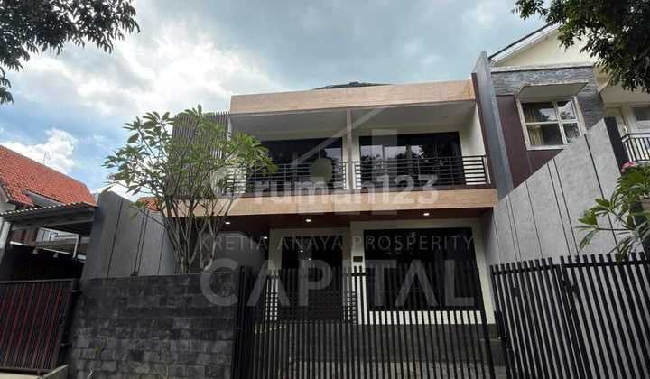 Rumah Baru 2 Lantai Nan Nyaman di Cluster Santorini Sentul City Bogor