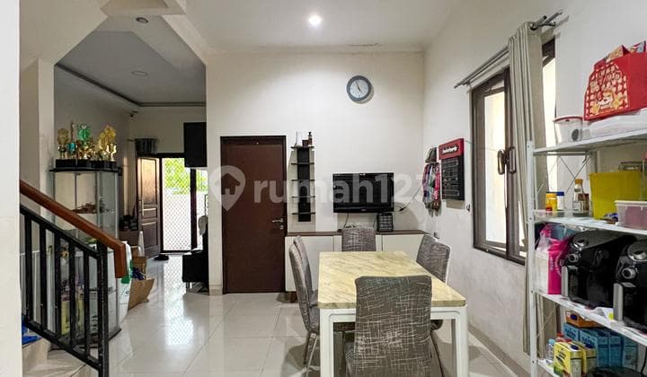 Metland Puri House 8x15, 2 1/2 Floors Ready to Live In