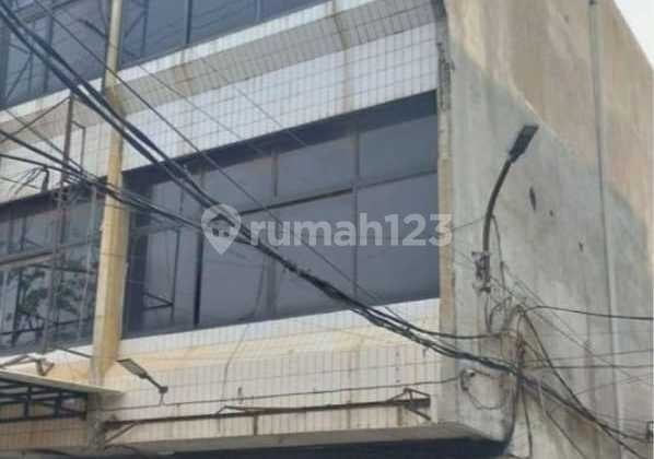 Ruko 3 1/2 Lantai Di Interkota Hadap Outer Ring Road