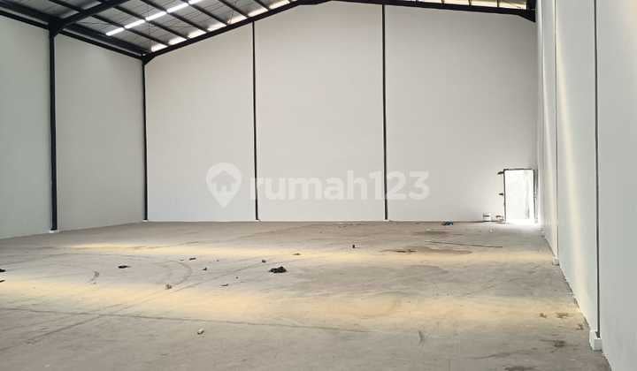 Gudang Baru Di Kawasan Industri Bsd City