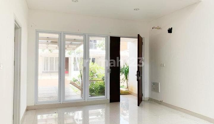 Rumah The Riviera 8 X 15 Siap Huni 3+1 Kamar Tidur