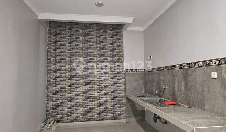 Rumah Cantik Brand New 4Kt Dalam Cluster Siap Hunisiap Huni