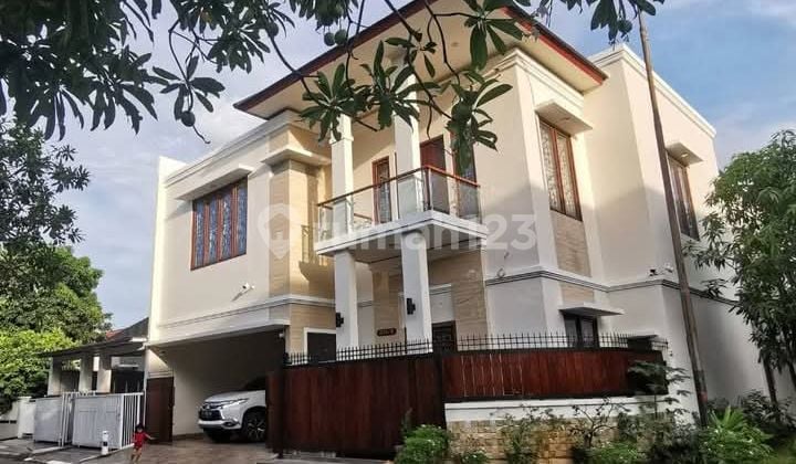 Rumah Cantik dan Besar di Banjar Wijaya Ada Kolam Renang