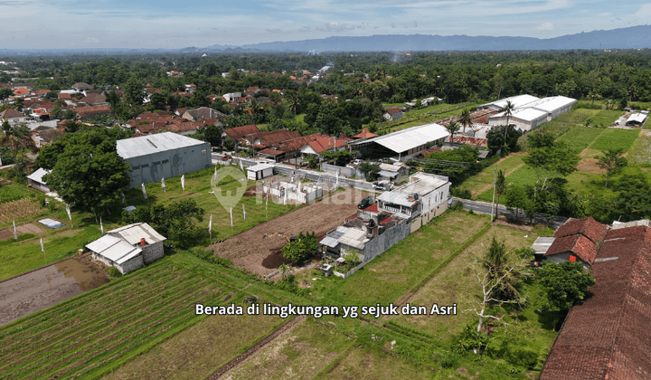 Utara Pemda Sleman, Tanah Mangku Aspal Dijual