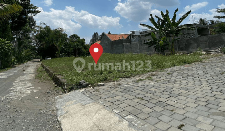 Tanah Siap AJB, Lokasi Dekat Lapangan Klidon