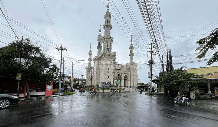 Tanah Mangku Aspal, Utara Masjid Suciati Gito Gati