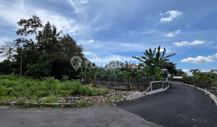 9 Menit Kampus Ukrim Jogja, SHM Pekarangan