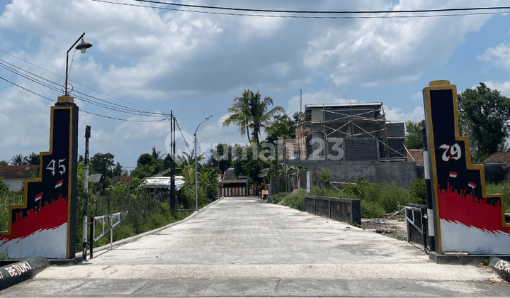 Lokasi Ciamik ! Selatan Rs Mitra Paramedika, Pekarangan