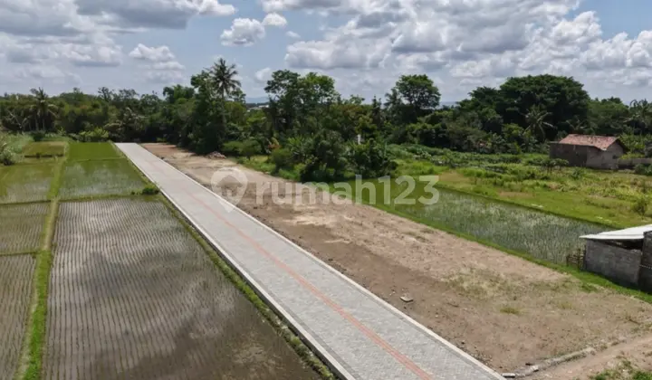 Flat Installment Without Interest, Land Near Obelix Village Jogja