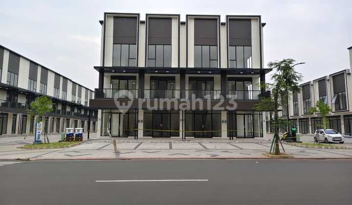 Disewakan 4 Unit Gandeng Ruko Gading Serpong