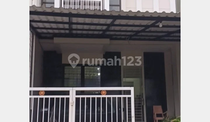 Ready-to-Live House in Regensi Melati Mas, North Serpong