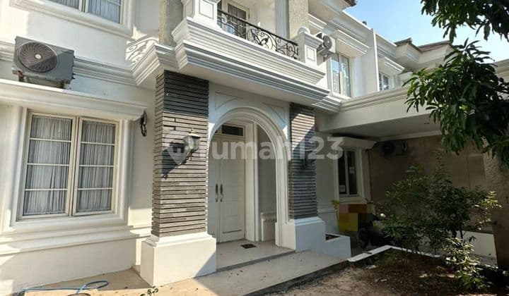 A semi-furnished large house in the Greenwood cluster, Lippo Cikarang.