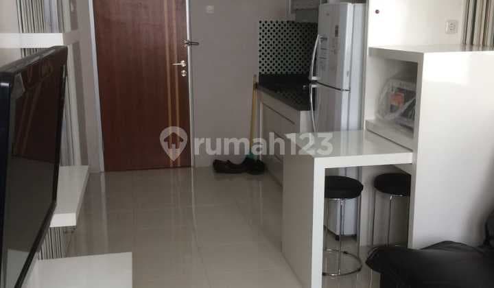 For Sale Kertajaya Peak Apartment Furnished with Pool View