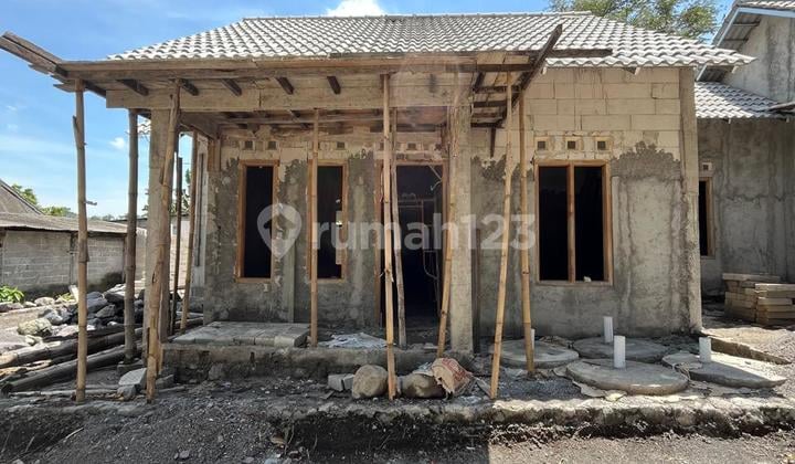 Rumah Baru Cantik Minimalis - Harga Super Ekonomis Dalam Mini Cluster 4 Unit Di Jalan Palagan Km. 12 Donoharjo Ngaglik Sleman