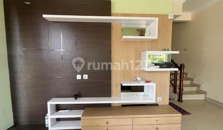 Disewakan Rumah Furnish Di Green Lake City