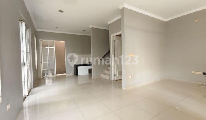 Disewakan Rumah Di Green Lake City Cluster West Europe