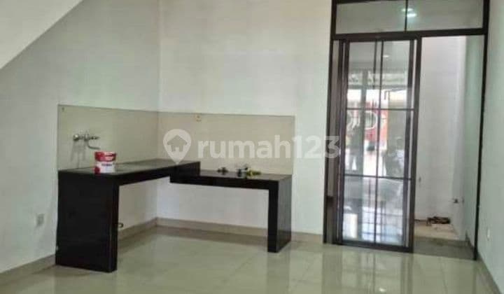 Disewakan Murah Rumah di Green Lake City