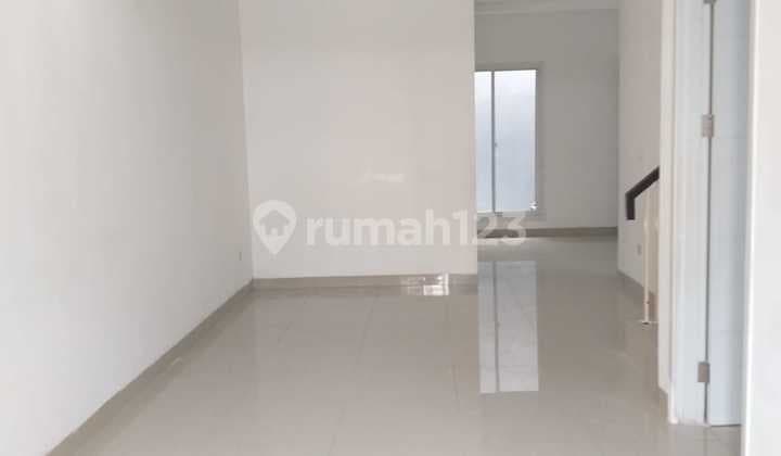 Disewakan Rumah di Green Lake City Cluster Amerika Latin